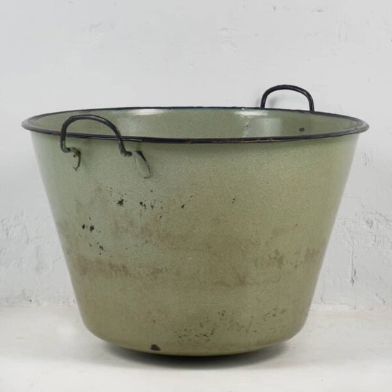 Antique green iron cauldron (c.1950) – Decorative Objects, Metal, Rustic (photo 5 of 9)