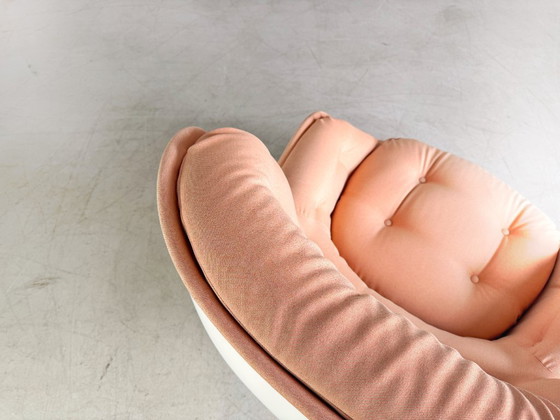 Image 1 of Original Michel Cadestin karate lounge chair Airbone fiberglass