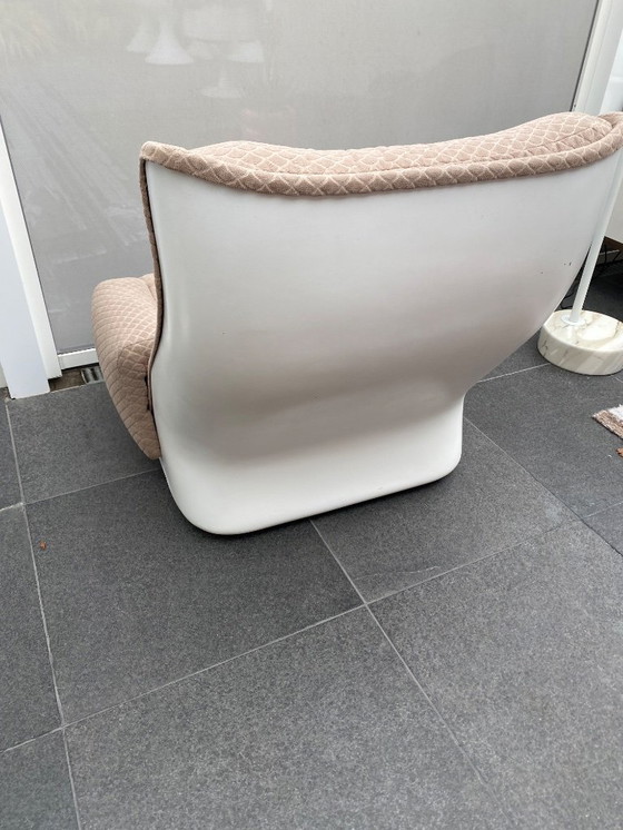 Image 1 of Vintage lounge chair “airborne”. Mark Held