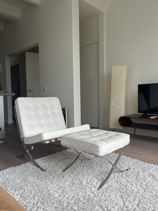 Barcelona chair inclusief ottoman (replica)