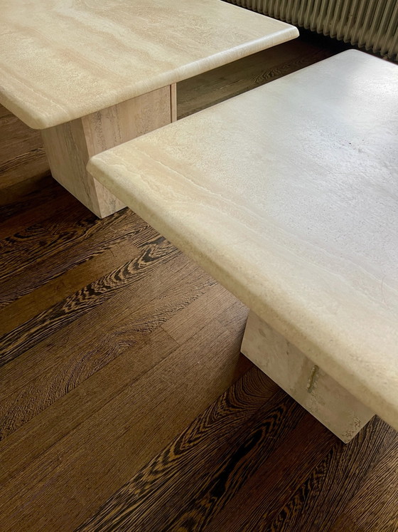 Vintage side tables | Italian travertin, Bijzettafels, Travertine, Crème (foto 2 van 8)