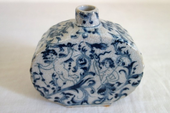 Porcelain vial, G & C Interiors Denmark – Decorative Objects (photo 5 of 9)