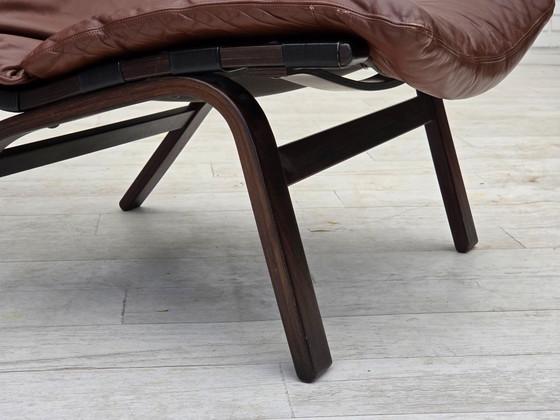 Image 1 of Anni '70, poltrona danese di Farstrup, mobili in pelle, tela, legno curvato.