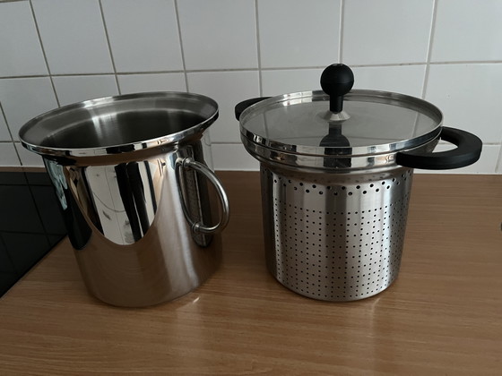 Marmite à pâtes Alessi avec passoire intégrée – Accessoires de cuisine, Plastique, rvs (photo 2 of 9)