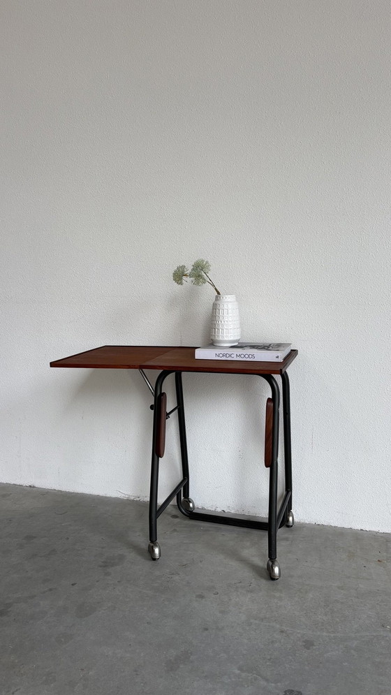 Image 1 of Vintage Deens schrijfmachine tafel - sidetable teak