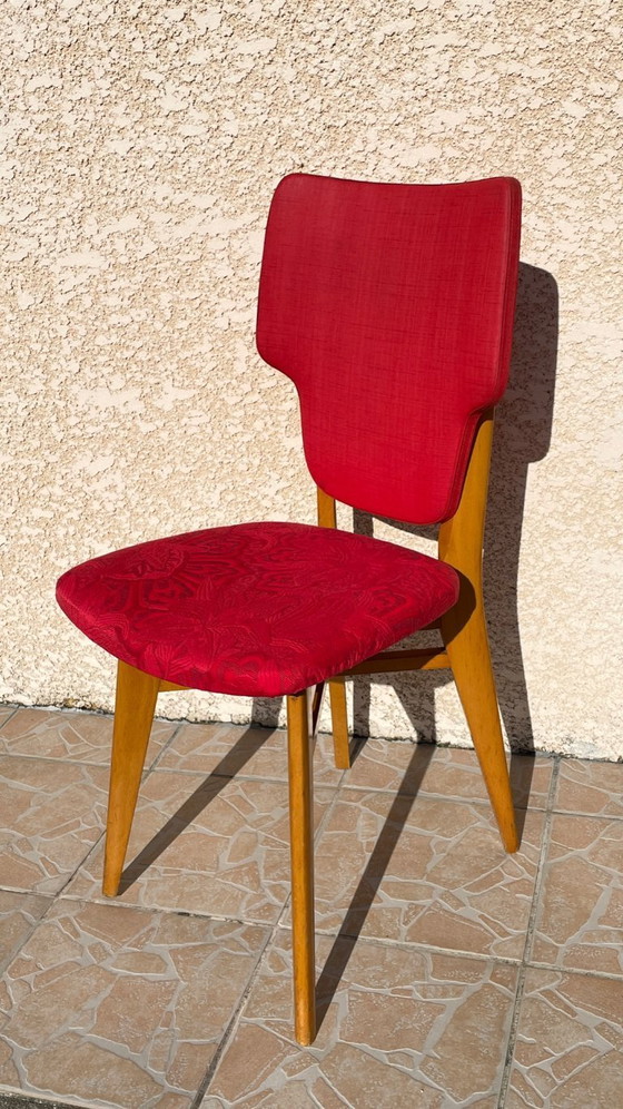 Image 1 of Graphic RED Retro Vintage Chair