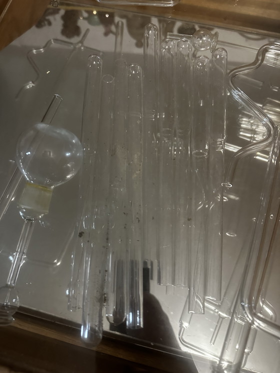 Image 1 of Große Sammlung antiker Glaschemikalien für ein Kuriositätenkabinett