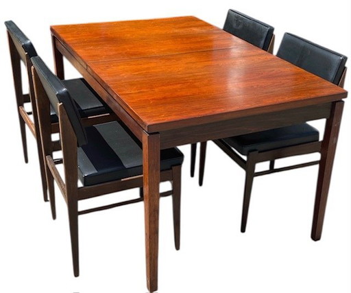 Topform table with 4 chairs