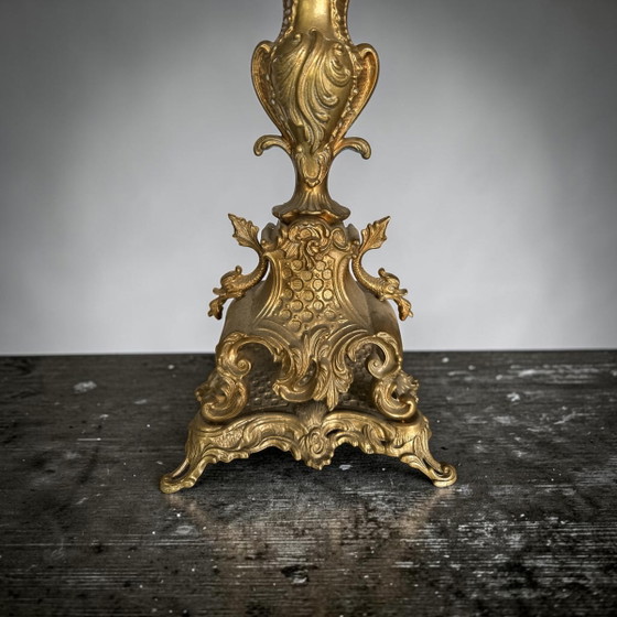 Image 1 of Elegant 6 arm brass candelars 