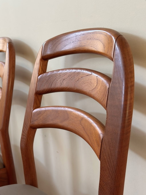 Set 4 vintage deens design stoelen DYRLUND jaren 50/60/70