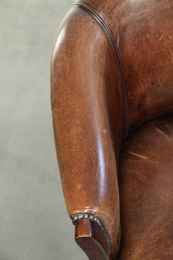 Image 1 of 2x handige schapenleren bijzetstoel/ fauteuil/tubchair met karakter en een mooi patina