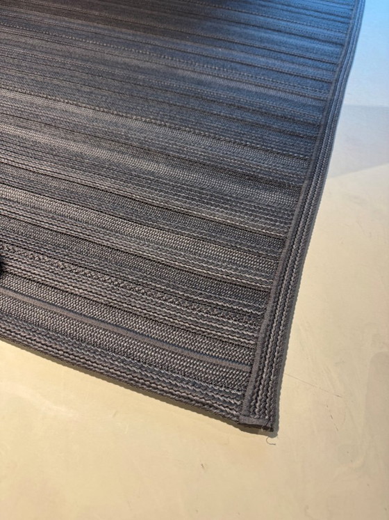 B&B Italia outdoor - Twist vloerkleed – Vloerkleden en tapijten, Kunststof (photo 2 of 5)