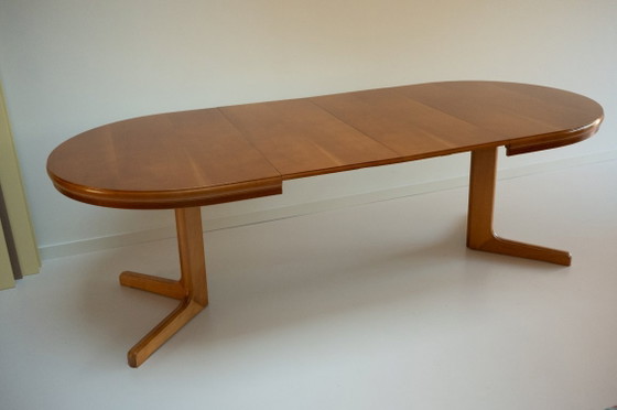 Vintage Hülsta XL Extendable Dining Table in Cherry Wood – 150-285 cm (photo 4 of 8)