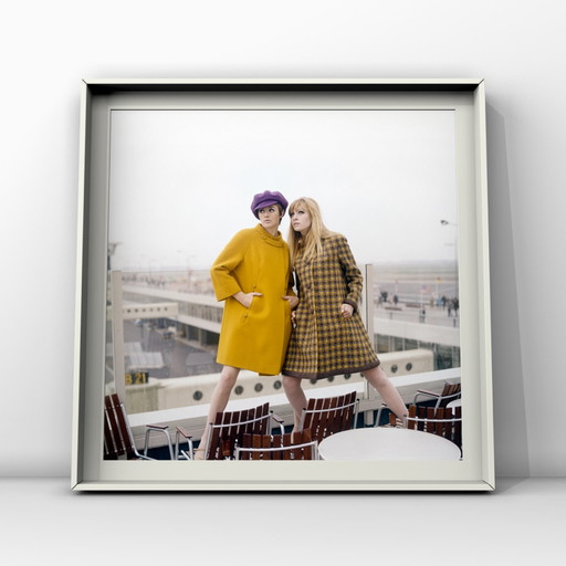 1x Peike Reintjens | Mid Century Fashion Photography Schiphol 2967 – fotografie, Paper (photo 2 of 5)