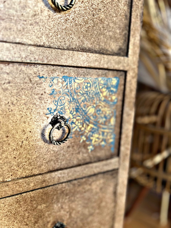 Image 1 of 🌸 Antieke commode met patina – uniek stuk – natuurlijke en authentieke uitstraling 🌸