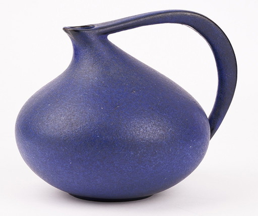 Ruscha vase no. 313 with small chip