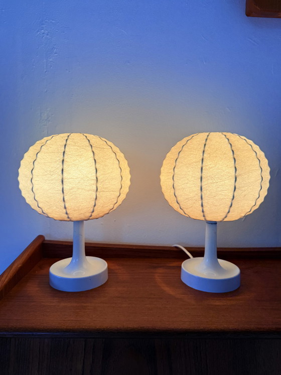 Image 1 of 2x lámpara de mesa capullo, Golkant Leuchten '60