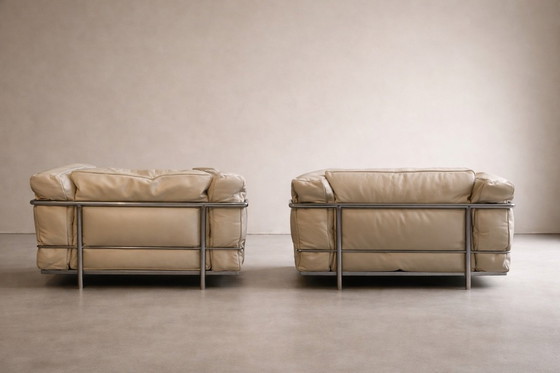 Image 1 of Corbusier Cassina LC3 Fauteuils set (2 stuks) - Serienummers #0075 & #0112