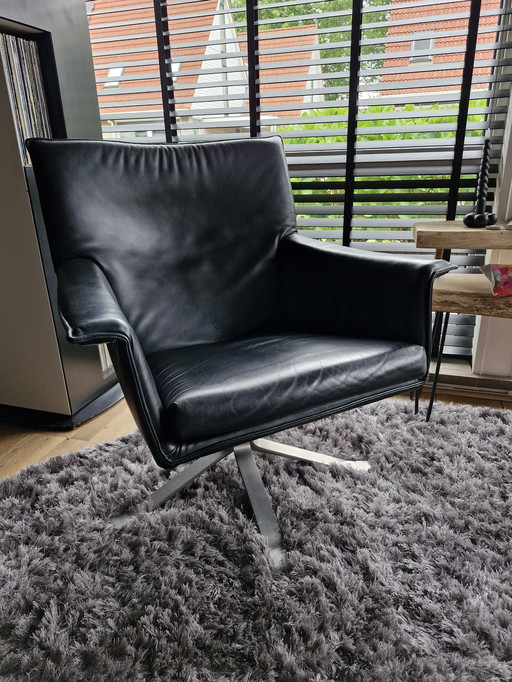 Design on stock Djenne Armchair