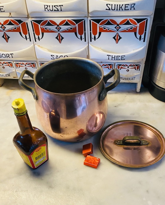 Image 1 of Maggi soup pot