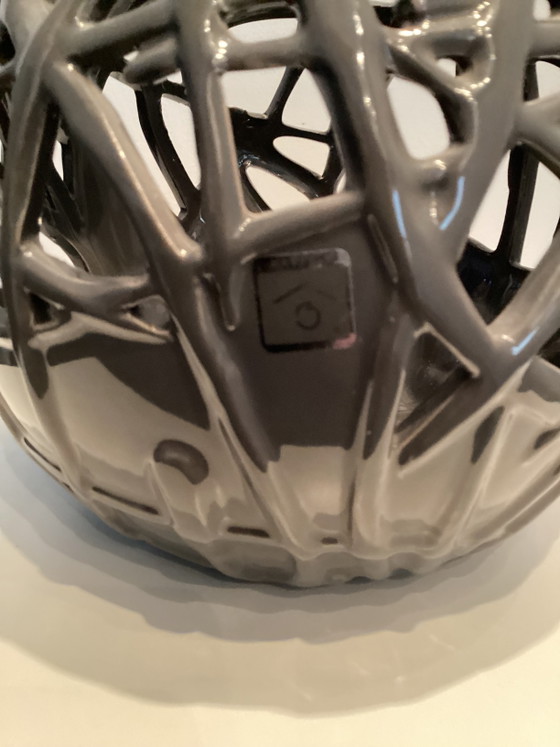 Lanterna Globe grigia suggestiva di Rasteli – Oggetti decorativi, Ceramica (photo 2 of 5)
