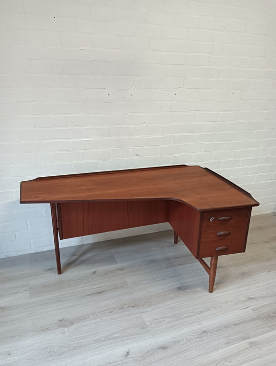 Image 1 of Boomerang Bureau, Peter Løvig Nielsen für Hedensted Möbelfabrik 