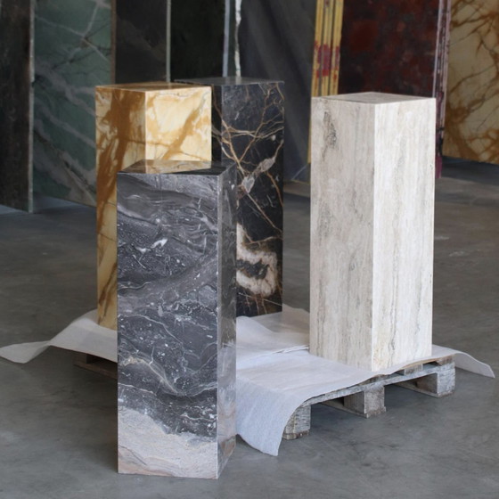 Image 1 of Säule Travertin