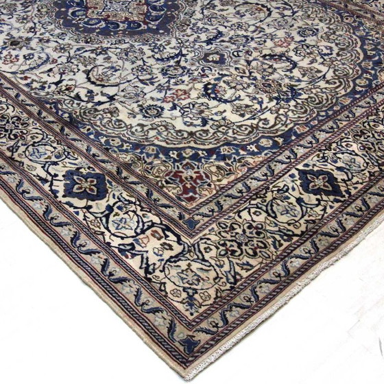 Image 1 of Handgeknoopt Perzisch tapijt Nain Patina 330x231