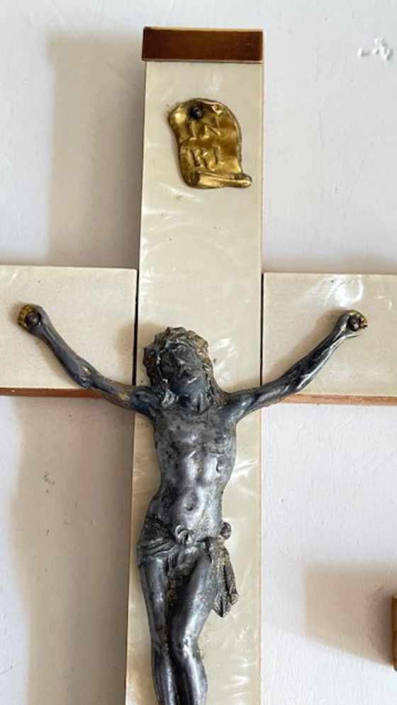 Paire Crucifix Vintage – Décorations murales, Plastic, Metal (photo 8 of 17)