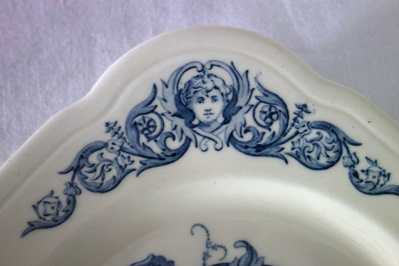 Image 1 of 2 Clairefontaine Earthenware dinner plates, Renaissance style, 19th century
