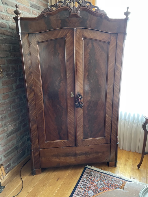 Beautiful Biedermeier cabinet