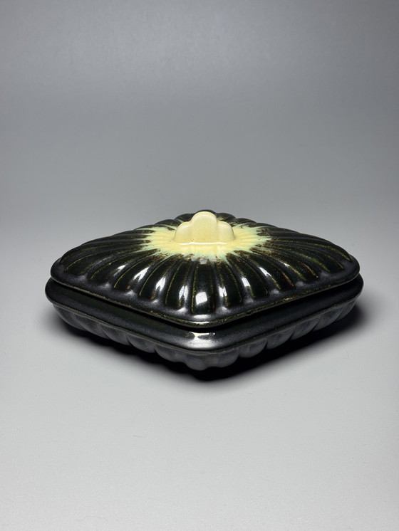 Image 1 of Thulin, 1930s - Lidded Box with “Airain” Glaze — Model 784