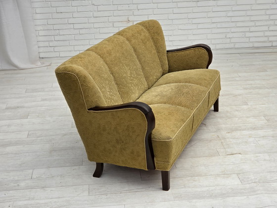 Image 1 of Sofá danés de tres plazas, años 60, en su estado original, tapizado en lana y algodón.