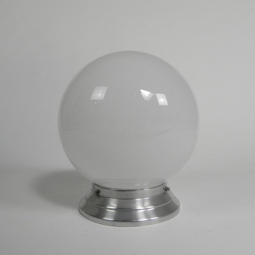 Art Deco plafondlamp met ronde glazen bol, jaren 30