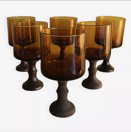 Image 1 of Set di bicchieri vintage con gambe in legno