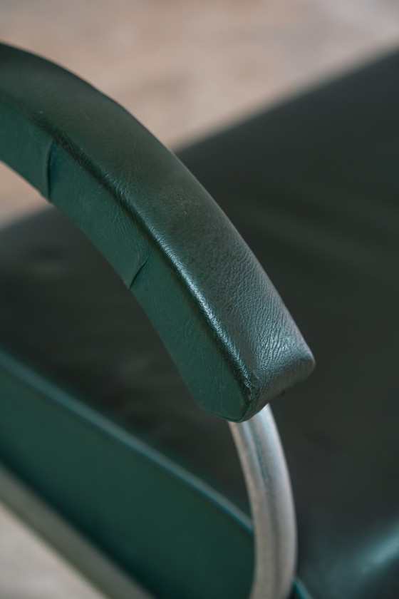 Image 1 of Bauhaus-cantileverbank uit de jaren 30 in buisvormig staal, modern design.