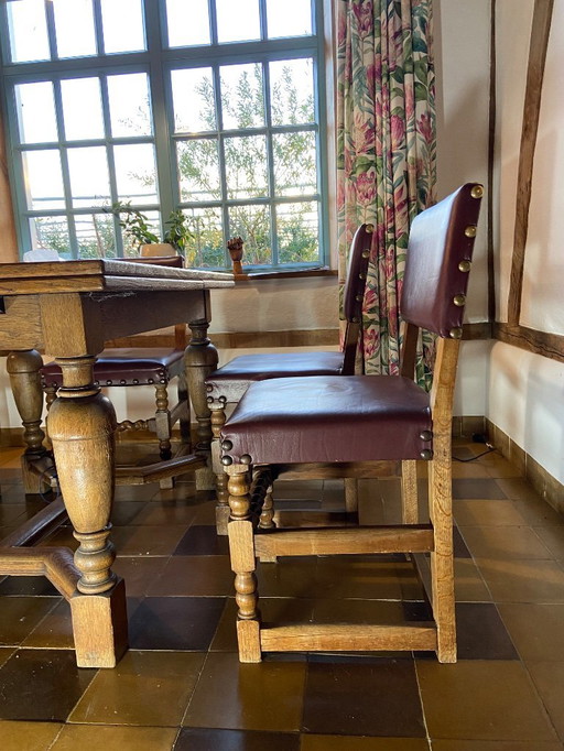 set of 6 chairs with dining table, Flemish style