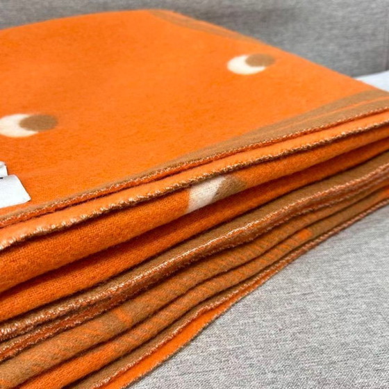 Image 1 of Hermès ‘Cheval Cabriolet’ sjaal, geïnspireerd op de wollen deken van Giampaolo Pani.