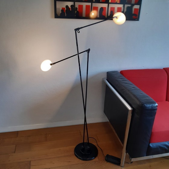 Image 1 of Lampada da terra a due bracci orientabili Pola Design Amstelveen, stile Memphis