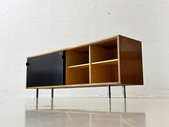 Image 1 of Aparador de nogal de Knoll International, años 60
