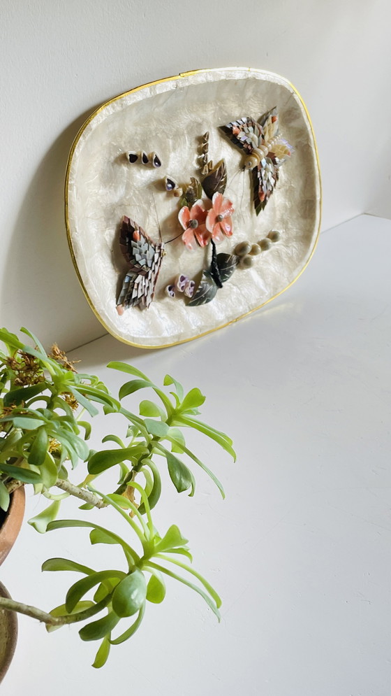 Image 1 of Vassoio vintage in madreperla e conchiglia