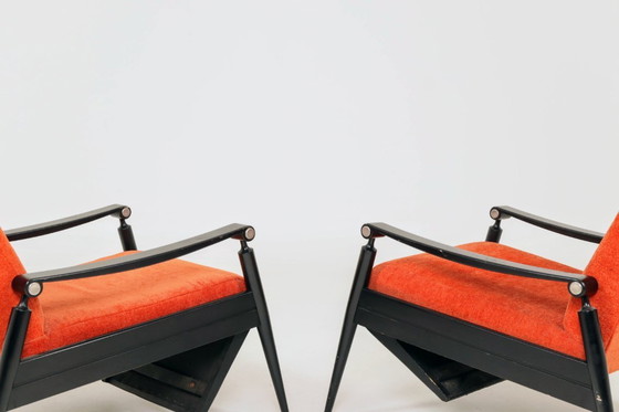 Image 1 of Paire de fauteuils design moderne du milieu du siècle, couleur orange brûlé, années 1960