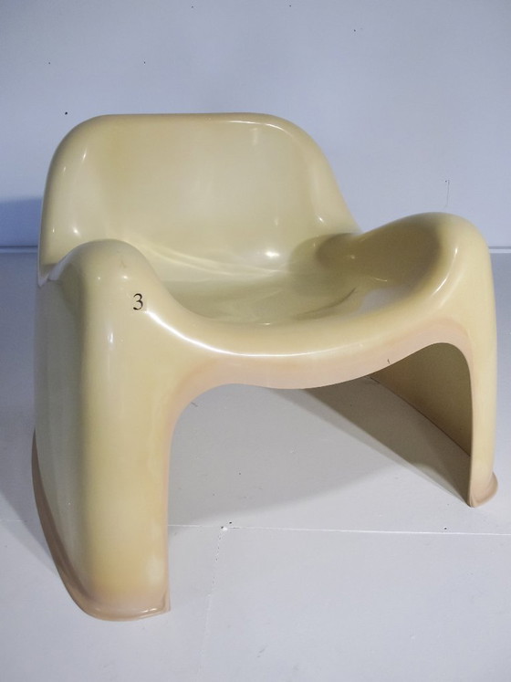 Image 1 of Artemide Toga-stoel van Sergio Mazza / Gebroken wit / Patent aangevraagd