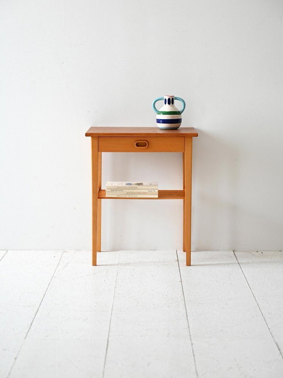 Image 1 of Table de chevet vintage en chêne clair scandinave