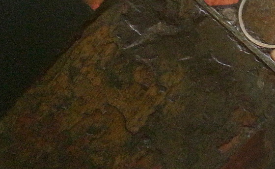 Image 1 of Großer runder brutalistischer Couchtisch auf einem Fuß aus Schwarzblech von Paul Kingma