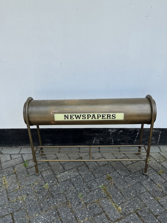 Image 1 of Vintage Hollywood Regency Newspaper Light Stand