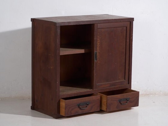 Antique Japanese cabinet with sliding doors - Taisho/Showa Period (c. ) – Chest of drawers, Wood, Metal (photo 23 of 40)
