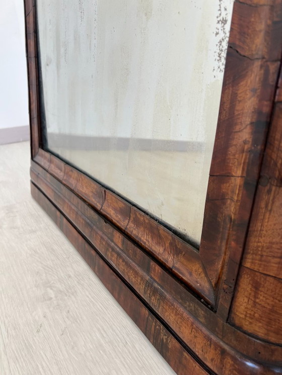 Image 1 of Cassettone - Noce - Comò con specchiera