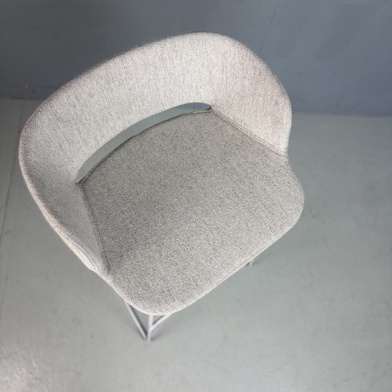 Image 1 of Pedrali Italiaans design barkruk met wollen stoffering