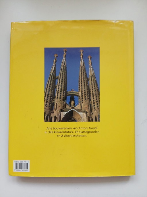 (W040) Bellissimo libro Taschen: Antoni Gaudí – Tutte le opere in 372 fotografie a colori – koffietafelboeken (photo 2 of 12)